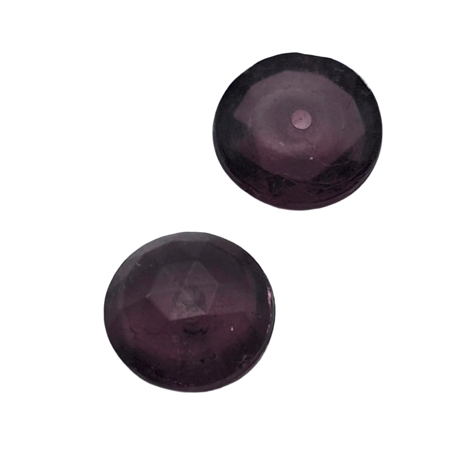 Front and back of amethyst round faceted translucent glass pin topper, 10mm, vintage.