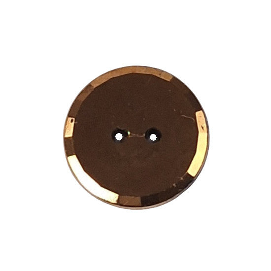 Two-hole glass button with gold-colored plated finish and faceted beveled rim, 14mm/22L.