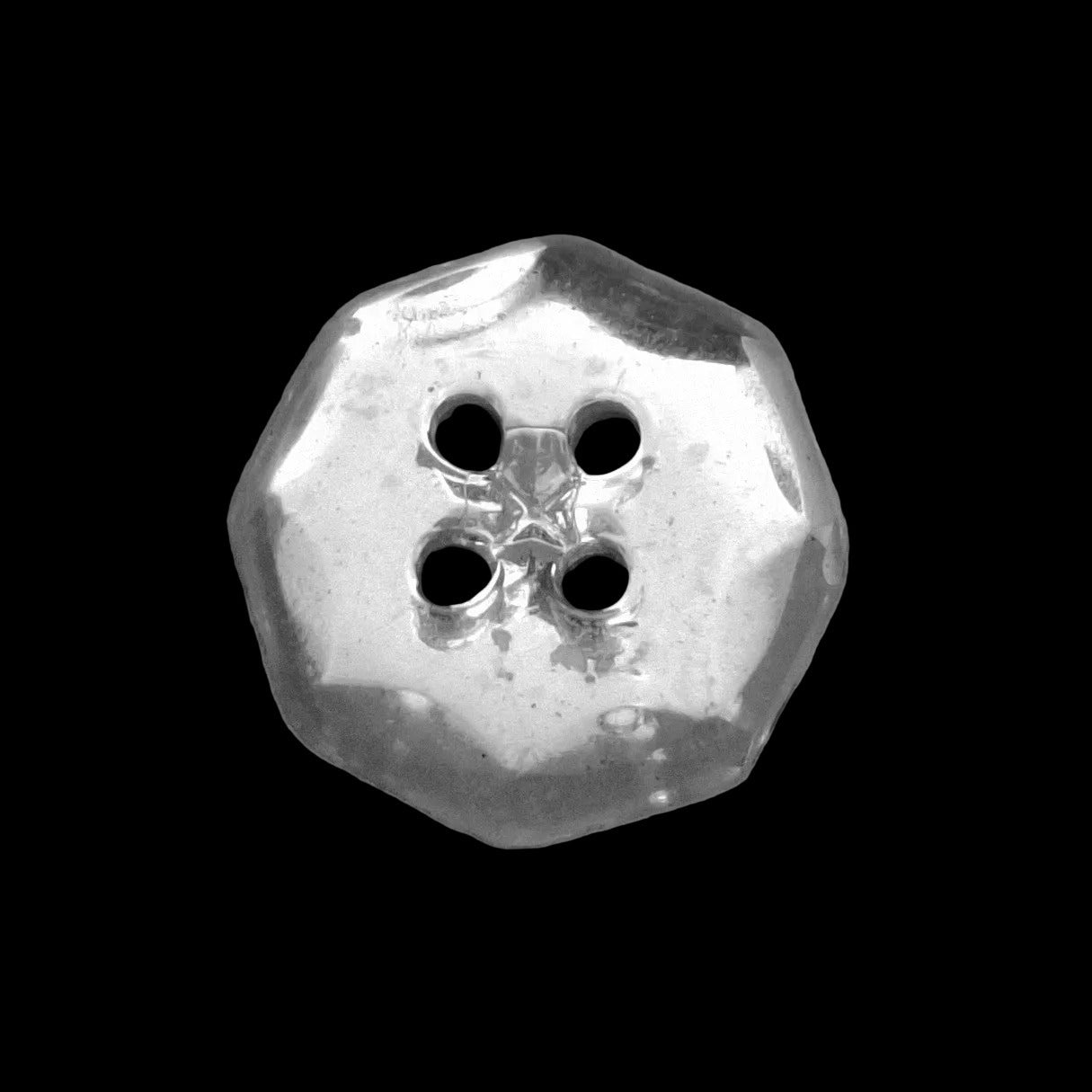 Mirrored glass button, 8-sided shape with four holes, 14mm
