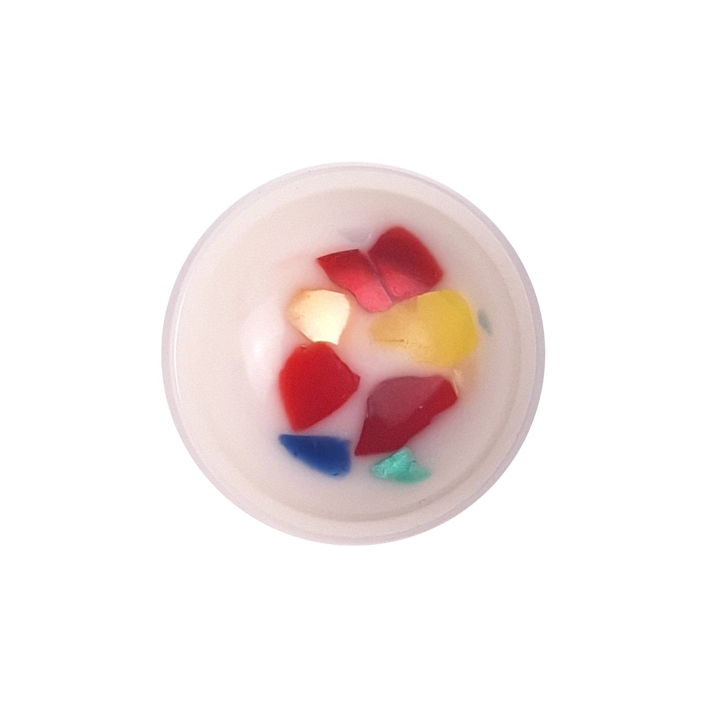White plastic button with multicolor confetti specks and a domed shape in size 14mm/22L.