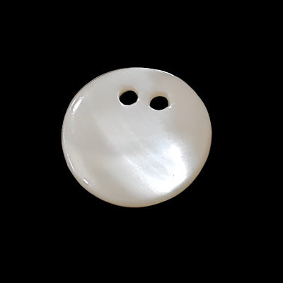 Ocean pearl shell sequin, 14mm/22L, round 2-hole form with natural nacre sheen.